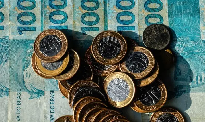 Beneficiários com NIS de final 6 recebem Bolsa Família de julho